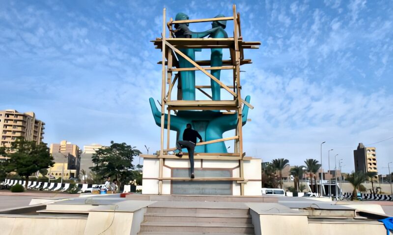 محافظ أسيوط يتابع أعمال تطوير ميدان “أم البطل” لتحويله إلى متنفس للمواطنين