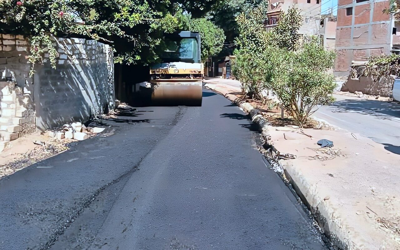 15 مليون جنيه لرصف شوارع صدفا بأسيوط.. والمحافظ يتابع معدلات التنفيذ