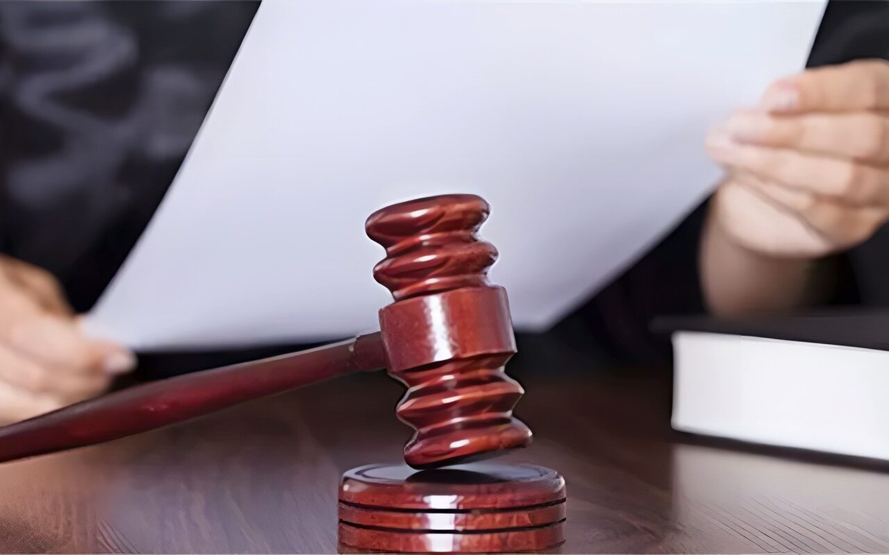تأجيل إعادة محاكمة متهمين في قضية رشوة إمبابة على حبسهم 15 سنة