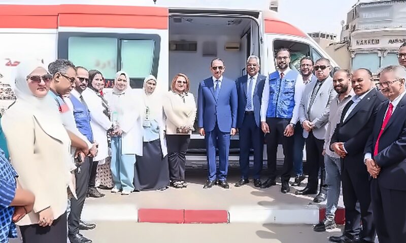 بالتزامن مع احتفالات ذكرى انتصارات أكتوبر.. محافظ سوهاج يطلق فعاليات «صحة وانتصار» بميدان الثقافة