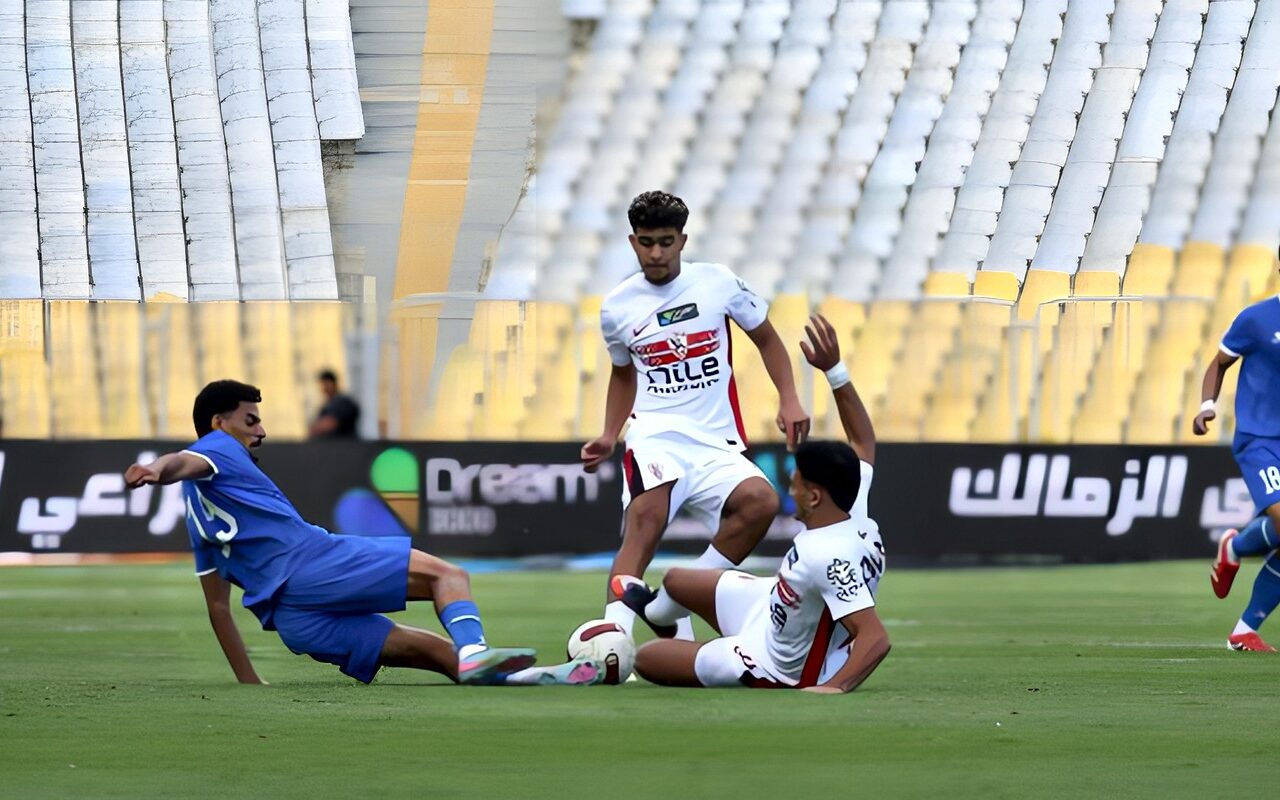 معتمد جمال يمنح اللاعبين راحة من التدريبات غدا