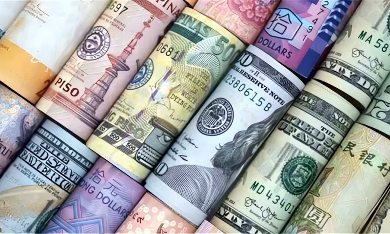 أسعار العملات في مصر اليوم السبت 17 أكتوبر
