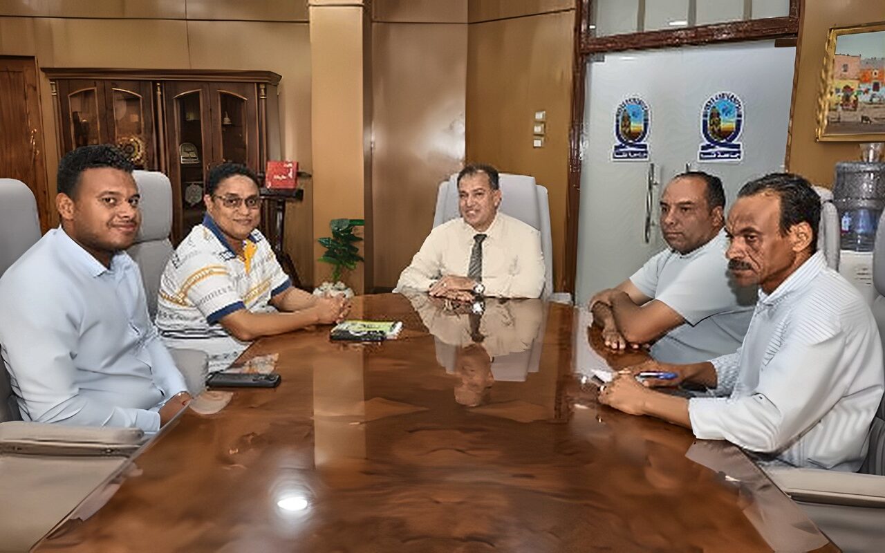 إطلاق مشروع نظام المعلومات الجغرافي التفاعلي للمشروعات التطويرية بجامعة قنا