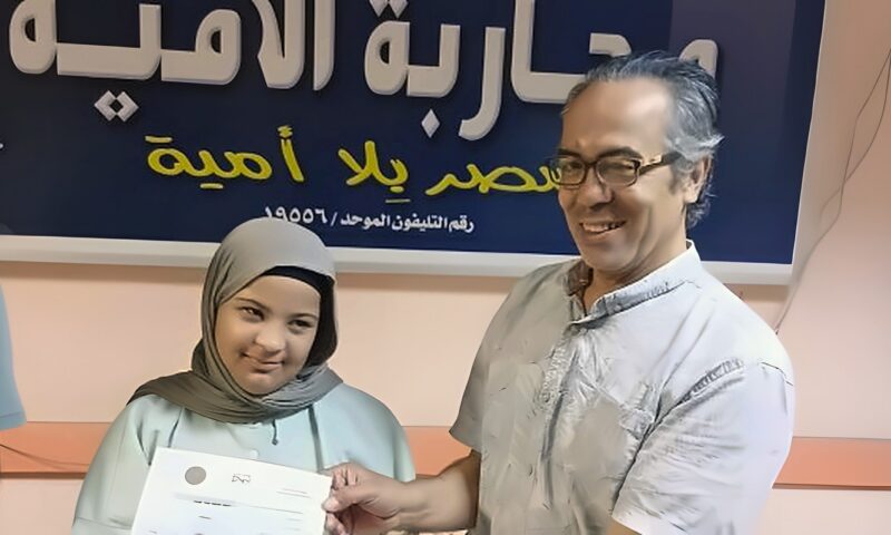 أسماء محمد.. حكاية إرادة من قرية أشراف قنا تثبت أن التعليم حق لا يعرف المستحيل
