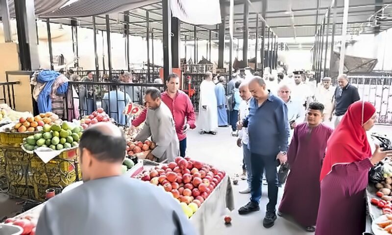 أخبار قنا| حملة مكبرة لضبط الأوضاع بسوق نجع حمادي الحضاري.. شهامة مدرس تنقذ مسنا وطفـ.لين من الغرق بترعة المراشدة