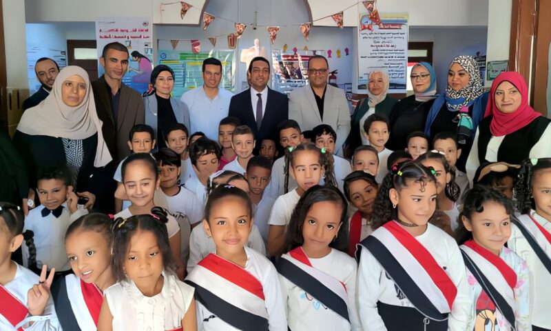 تدشين الحملة القومية للتطعيم ضد الحصبة بوحدة مدينة قنا الجديدة