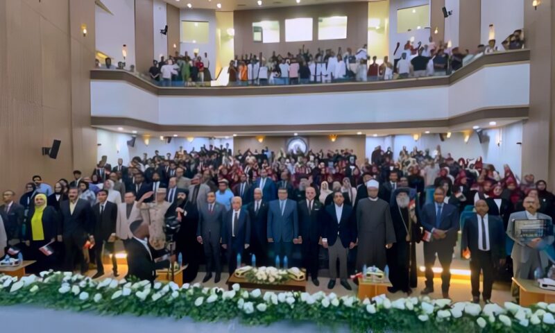 محافظ قنا: بناء وعي الشباب ركيزة أساسية لمواجهة تحديات الدولة المصرية