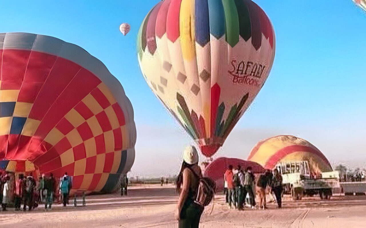 47 رحلة بالون تحلق فوق الأقصر وعلى متنها 1316 سائحا
