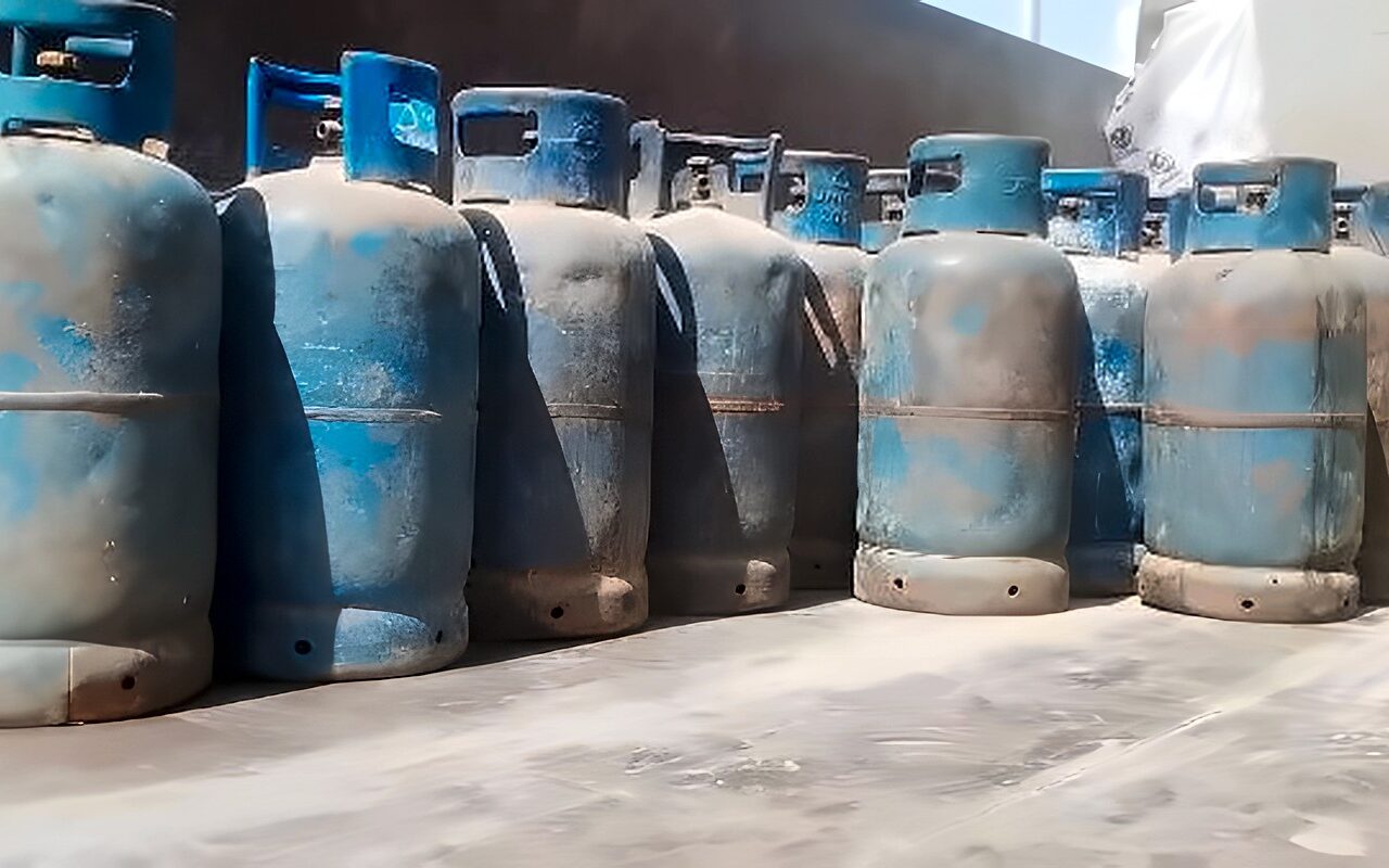 حملات مفاجئة على مستودعات البوتاجاز ومحطات الوقود بالأقصر لضبط الأوزان ومنع التلاعب