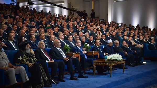 محافظ الأقصر يشارك في فعاليات الجلسة الافتتاحية لمنتدى مصر 2026 بتشريف  الرئيس عبد الفتاح السيسي