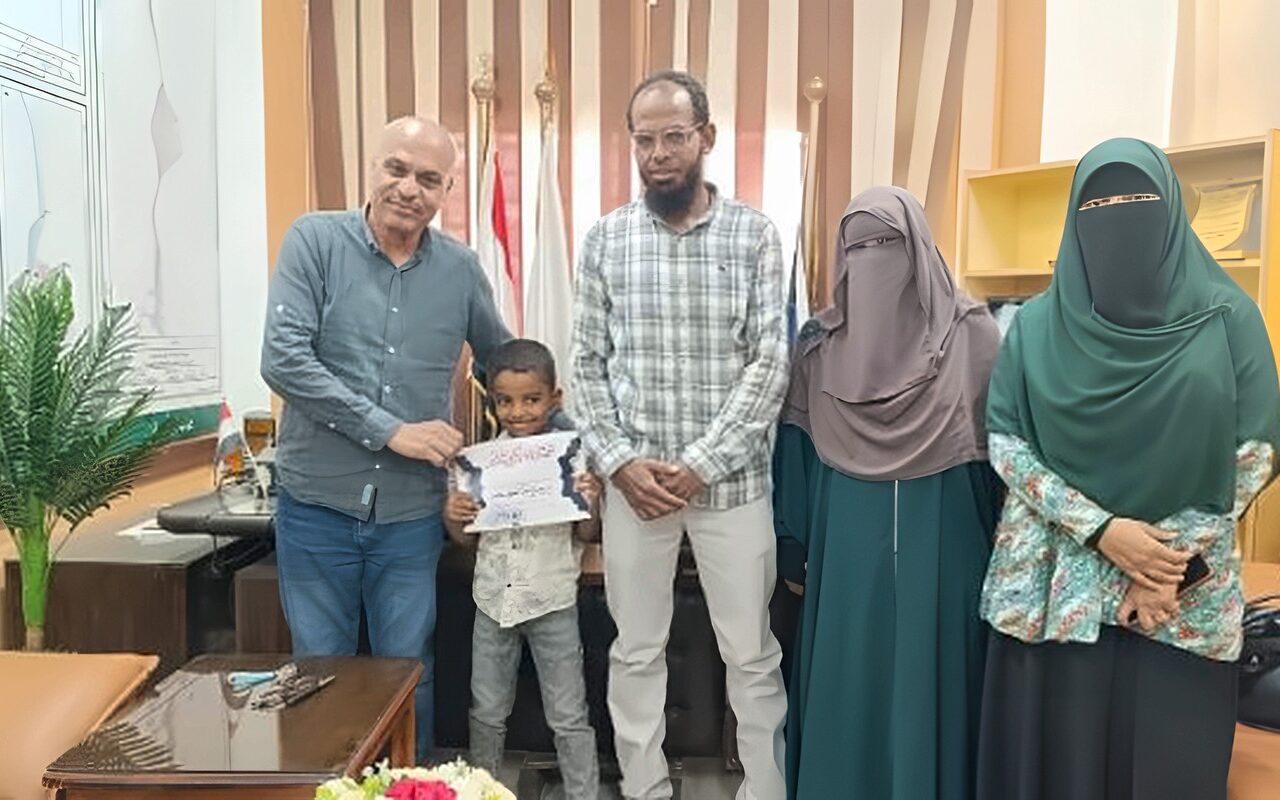 مدير عام «أسوان الأزهرية» يكرّم الفائزين بمسابقة الأزهري الصغير على مستوى الجمهورية