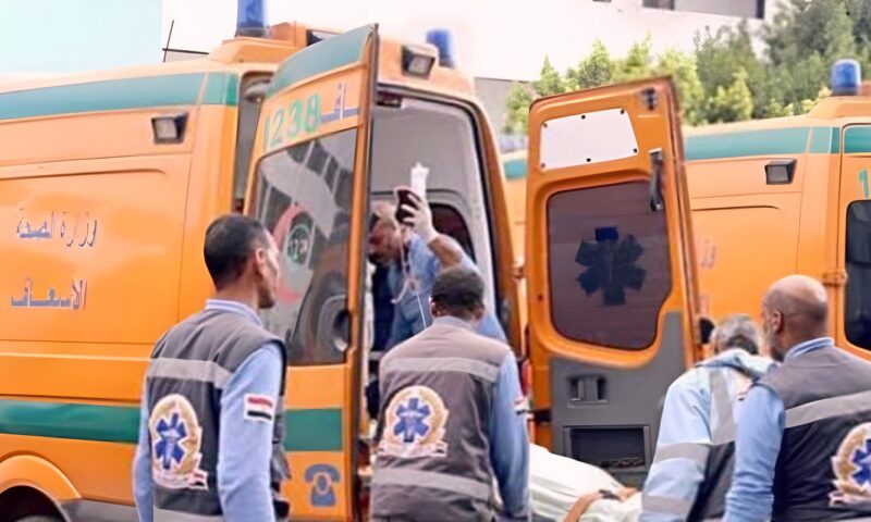 مصرع طفلة وإصابة والدها فى انهيار جدار منزل بأسوان