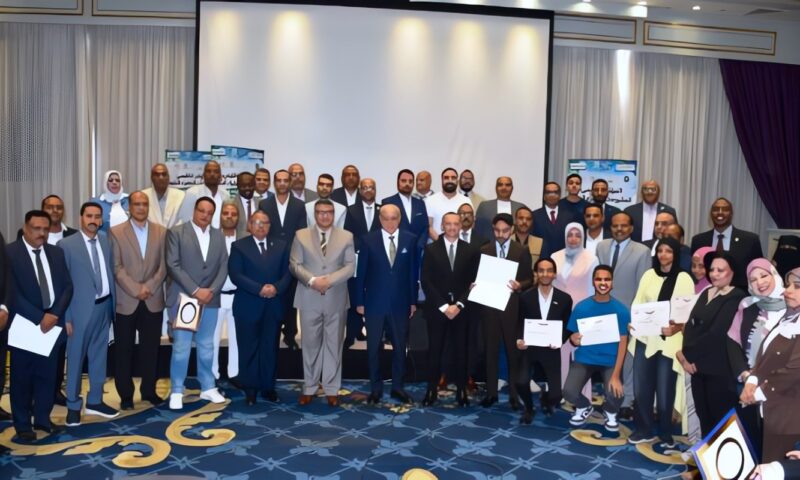 محافظ أسوان يشارك فى المؤتمر الإقليمى لإعلان المشروعات الفائزة بالمبادرة الوطنية للمشروعات الخضراء الذكية فى دورتها الرابعة 2026
