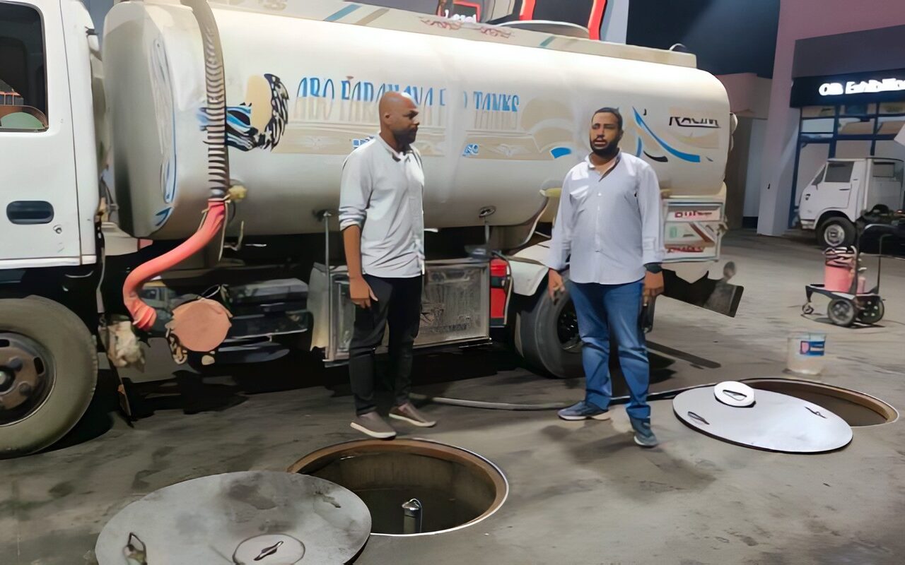 المهندس عمرو لاشين يتابع جهود الحملات الأمنية لضبط الشارع الأسوانى