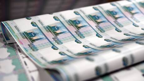 روسيا تبقي الدين العام في حدود آمنة حتى 2029