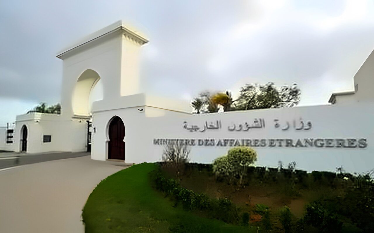 الجزائر تستنكر الاعتداء على محطة كهرباء “طيبة” بالمدينة المنورة