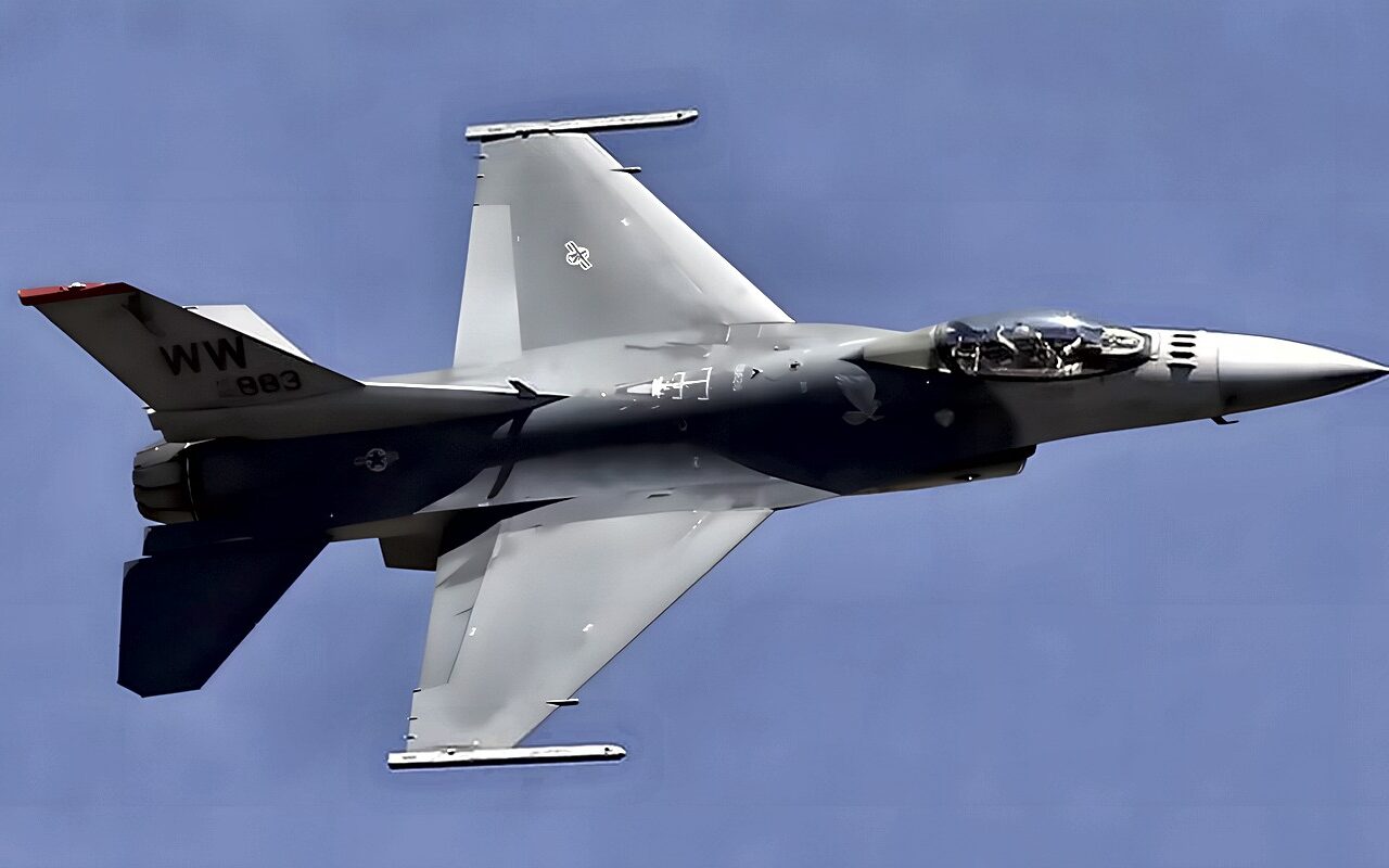 تايوان تتسلم أول مقاتلتين “F-16 Block 70” ضمن صفقة أمريكية بنحو 8 مليارات دولار