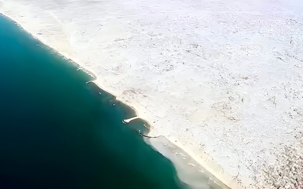 مشاهد جوية توثق حجم الدمار الهائل الذي خلفته الحرب الإسرائيلية على قطاع غزة