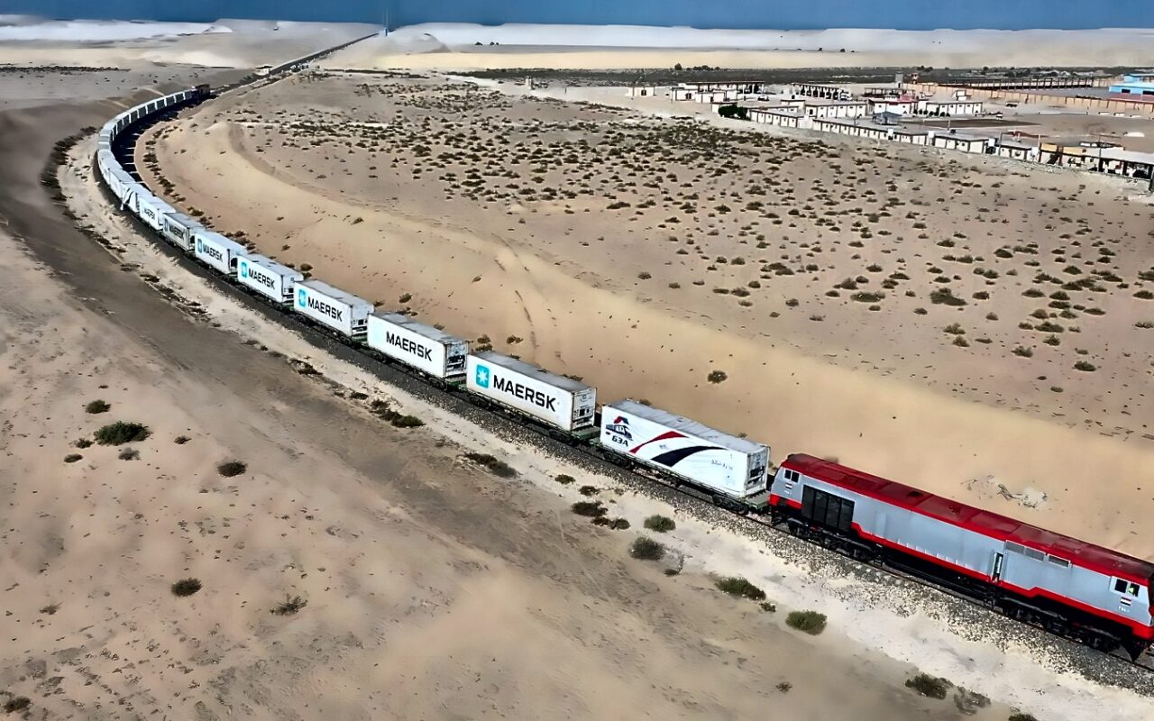 قطارات القاهرة تواصل اختراق سيناء وتقترب من طابا.. تل أبيب تتخوف من ضياع “بوابتها الجنوبية”