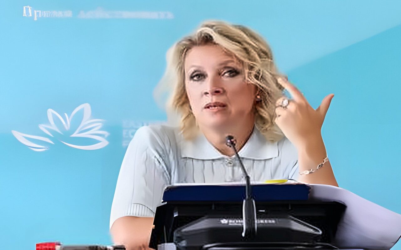 موسكو تتحرك للإفراج عن 20 روسيا على متن ناقلة محتجزة في الهند
