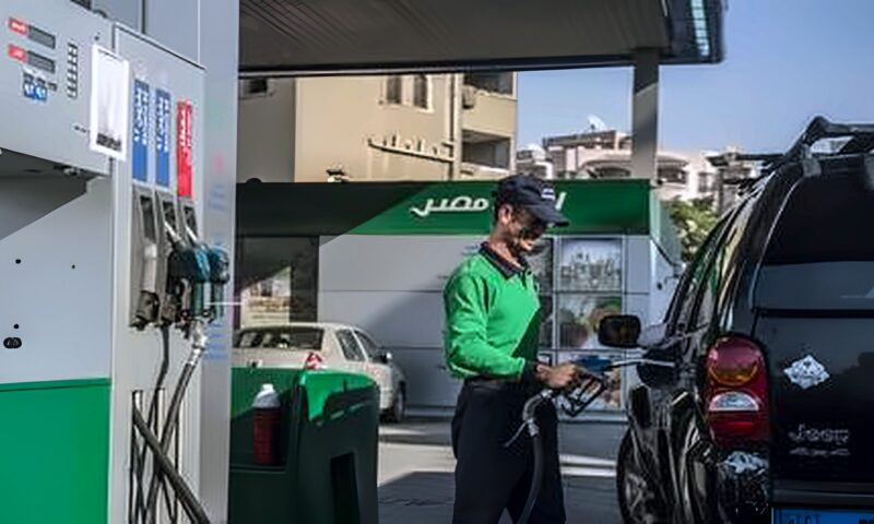 “الزيادة جاية جاية”.. تحذير من قفزة جديدة في أسعار البنزين والسولار بمصر