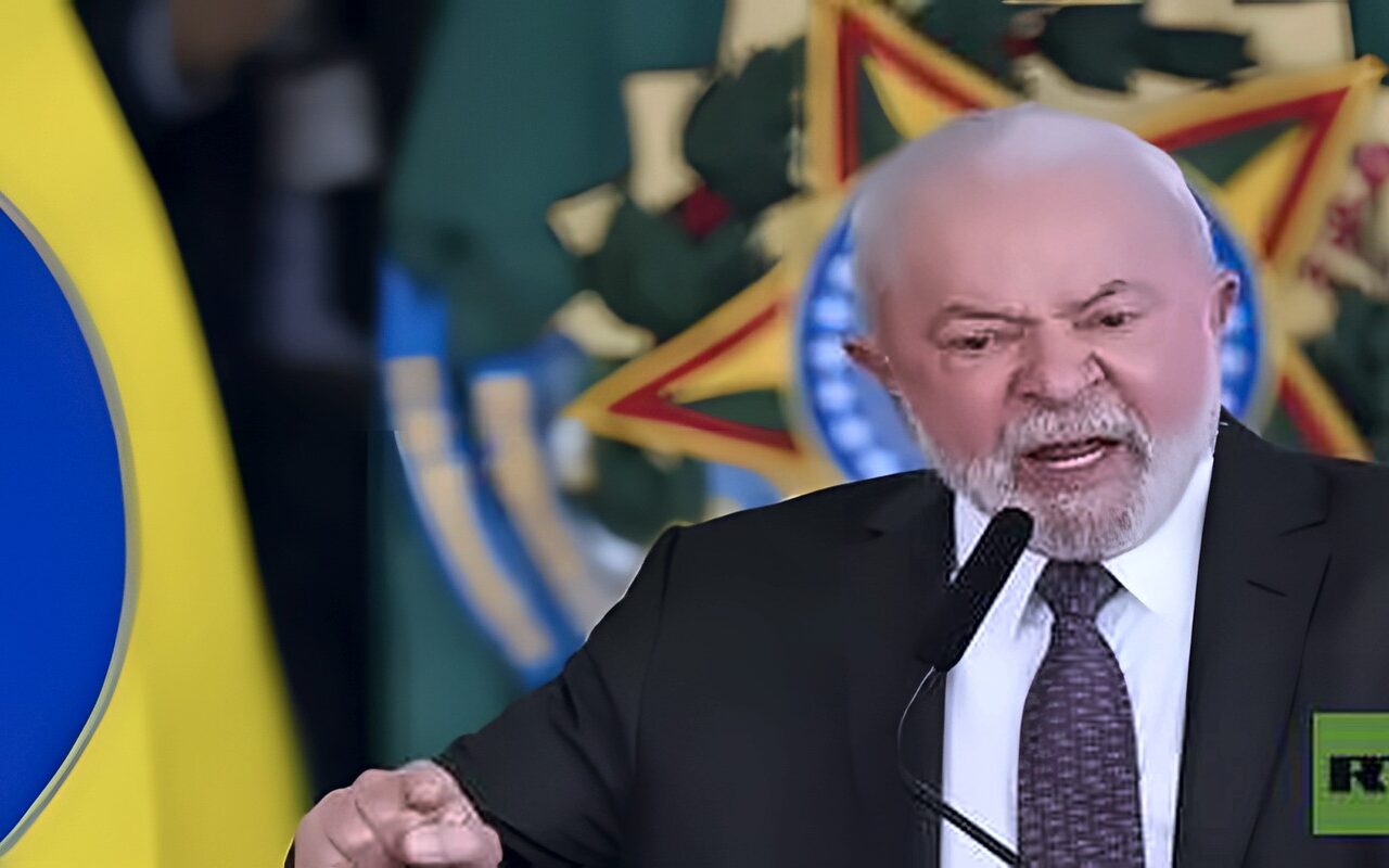 لولا وفلافيو بولسونارو يختتمان حملتيهما بعروض حاشدة في ساو باولو عشية انتخابات الرئاسة