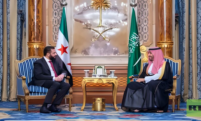 الشرع وولي العهد السعودي يبحثان في الرياض المستجدات الإقليمية