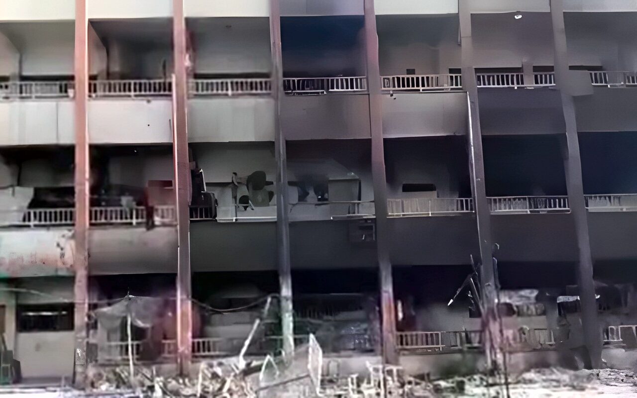 إصابات في قصف إسرائيلي استهداف مدرسة “شهداء الزيتون” جنوب شرقي مدينة غزة