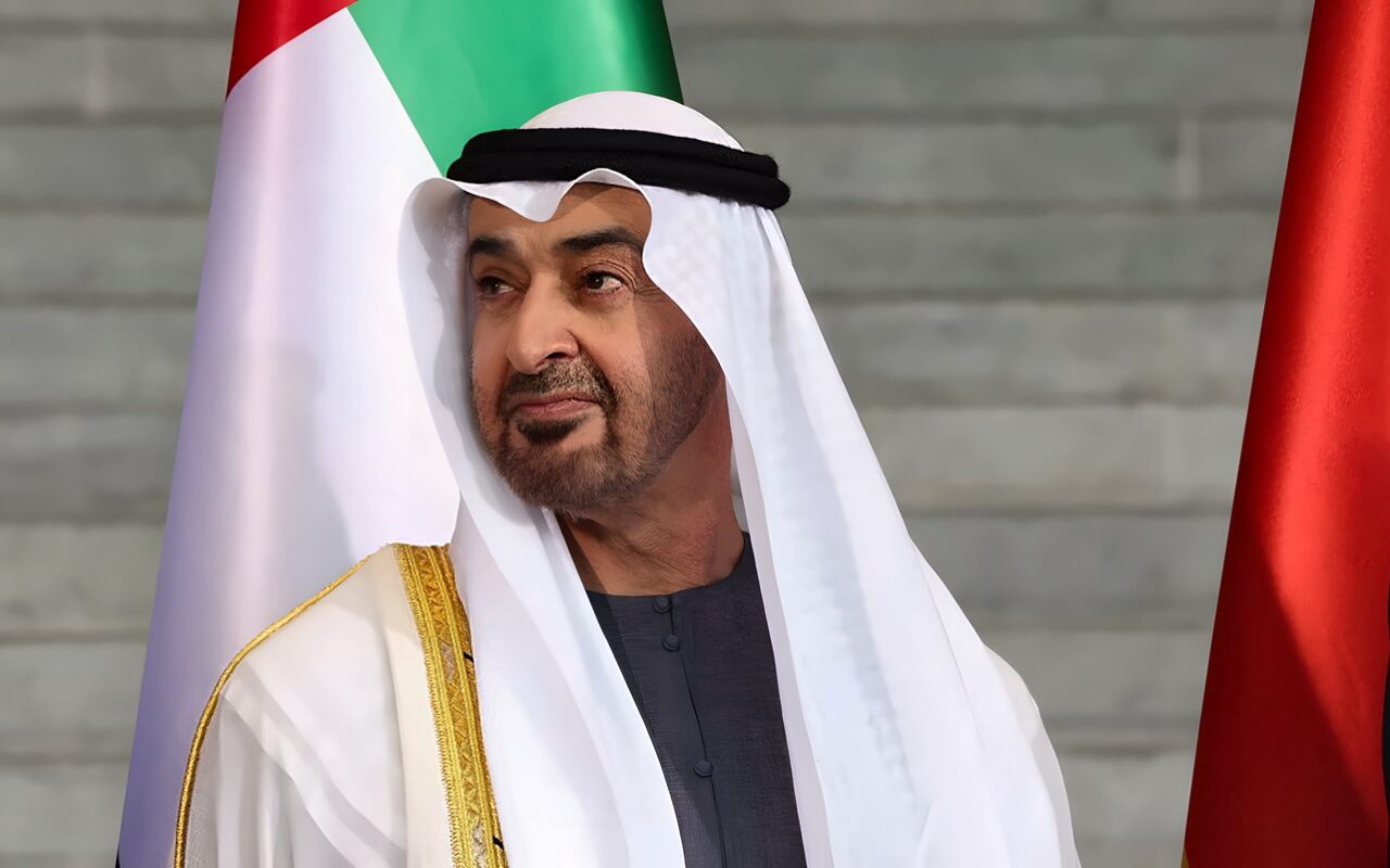 بعد “خليجي 27”.. رئيس الإمارات يوجه رسالة للملك سلمان وولي العهد والشعب السعودي