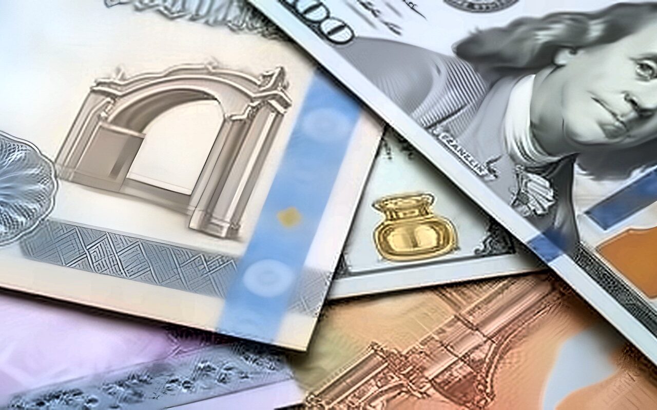 العراق يرفع سعر الدولار