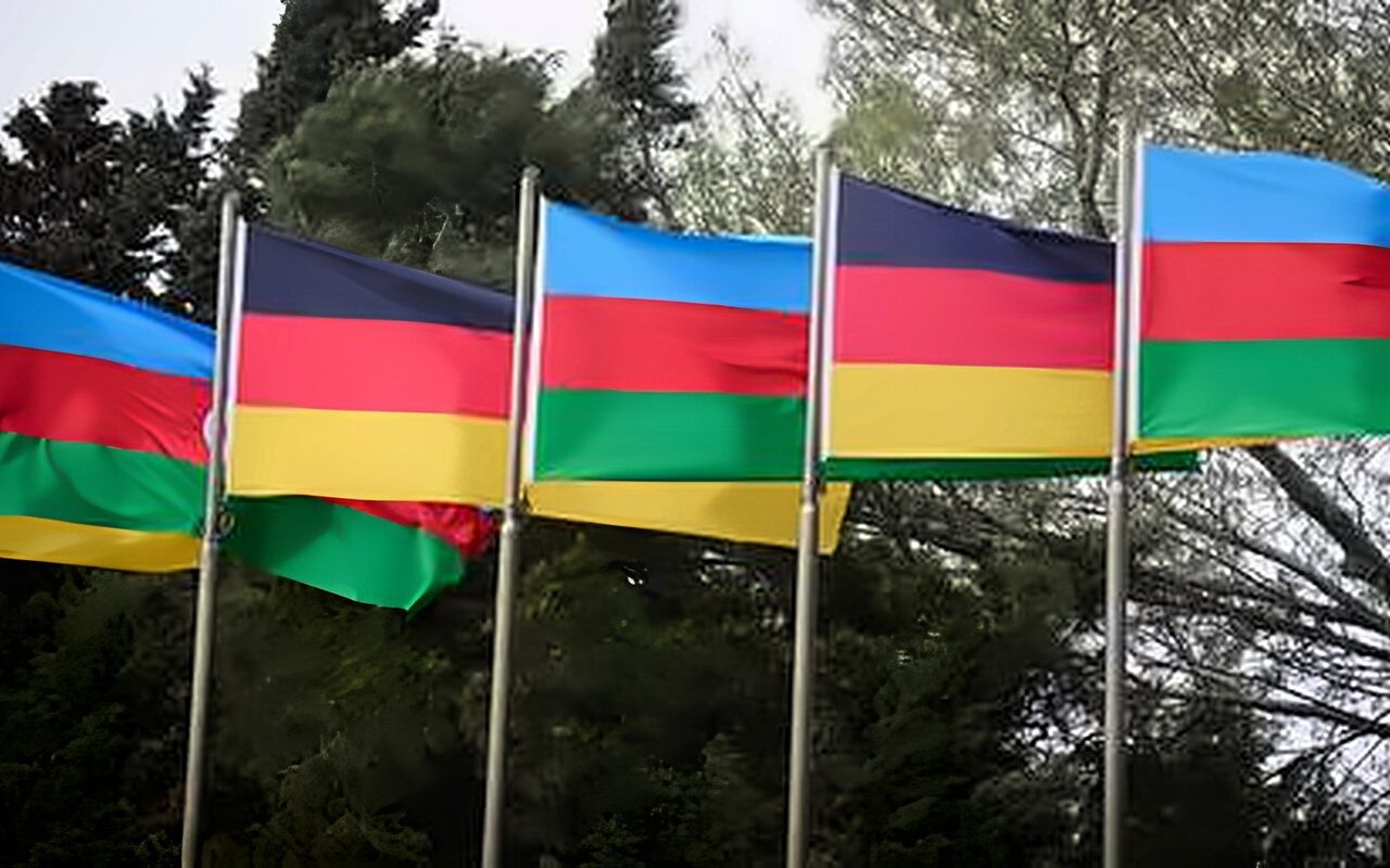 أذربيجان تعلق على الأنباء عن عمالة الرئيس الأسبق للاستخبارات الألمانية لصالحها