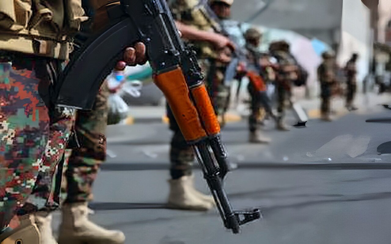 قيادي حوثي: نأمل بعدم قيام باكستان وتركيا بمساعدة السعودية