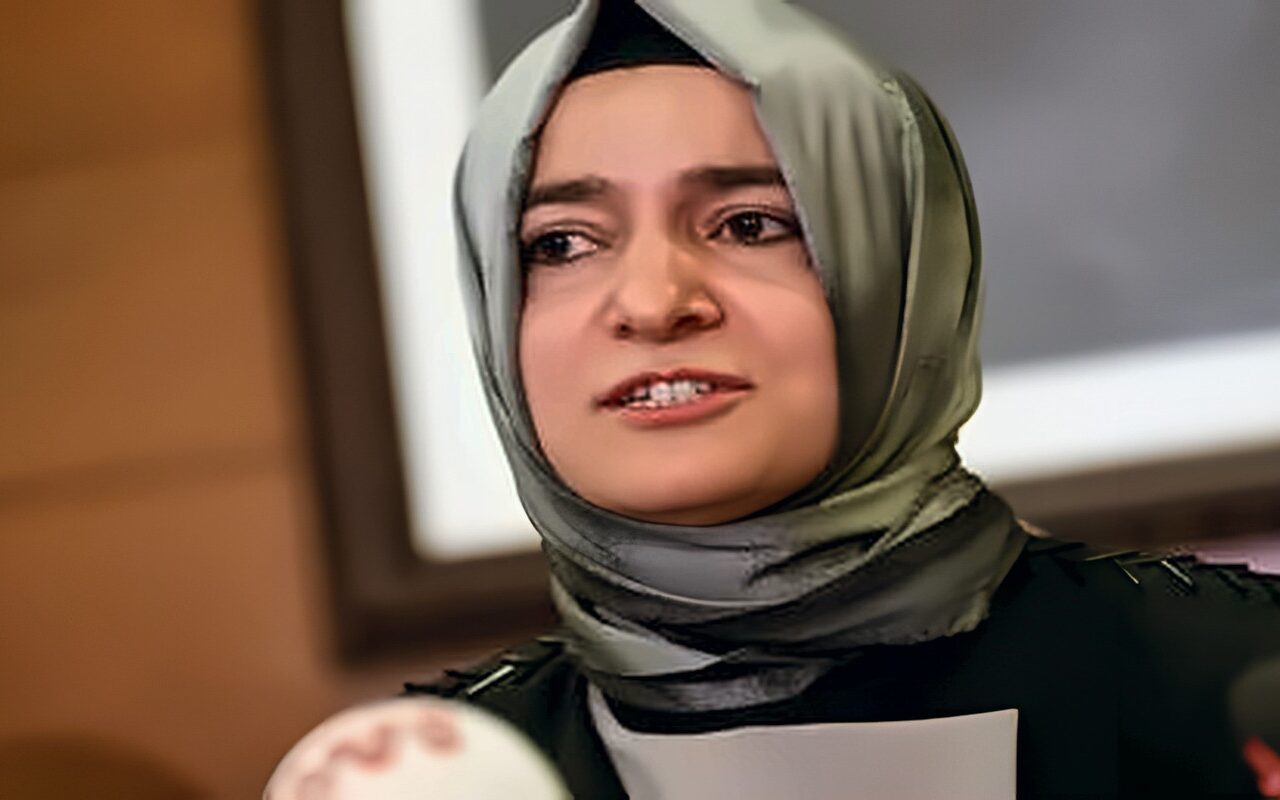 تركيا تحقق مع نائبة رئيس الحزب الحاكم