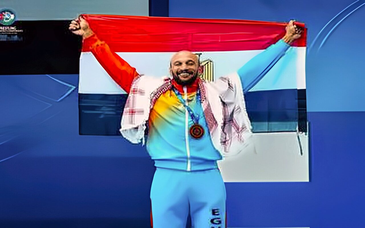 بعد الفوز بذهبية العالم لمصارعة الرواد.. كرم جابر يوجه رسالة للرئيس المصري (فيديو)