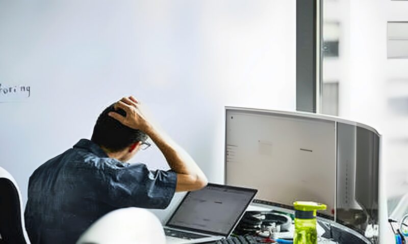 تراجع طلبات إعانات البطالة في أمريكا رغم تباطؤ وتيرة التوظيف