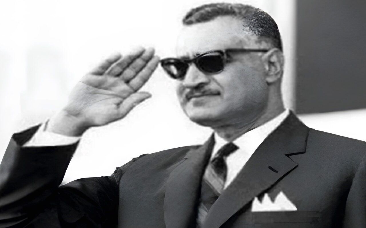 مصر.. ساويرس يرد على حديث بكري عن عبد الناصر وهزيمة 67 ويثير تفاعلا