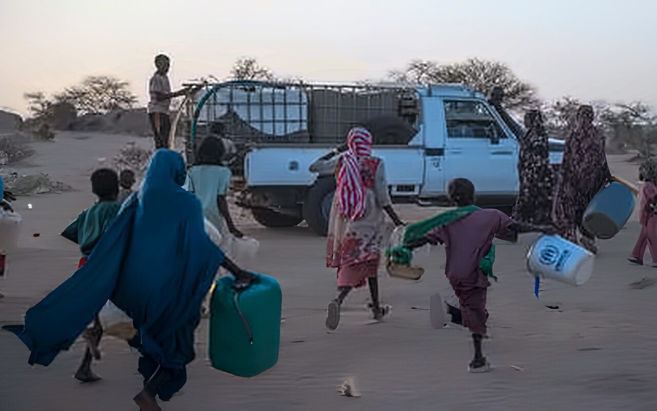 عشرات القتلى في هجوم بمسيرة على مخيم للنازحين بإقليم النيل الأزرق في السودان