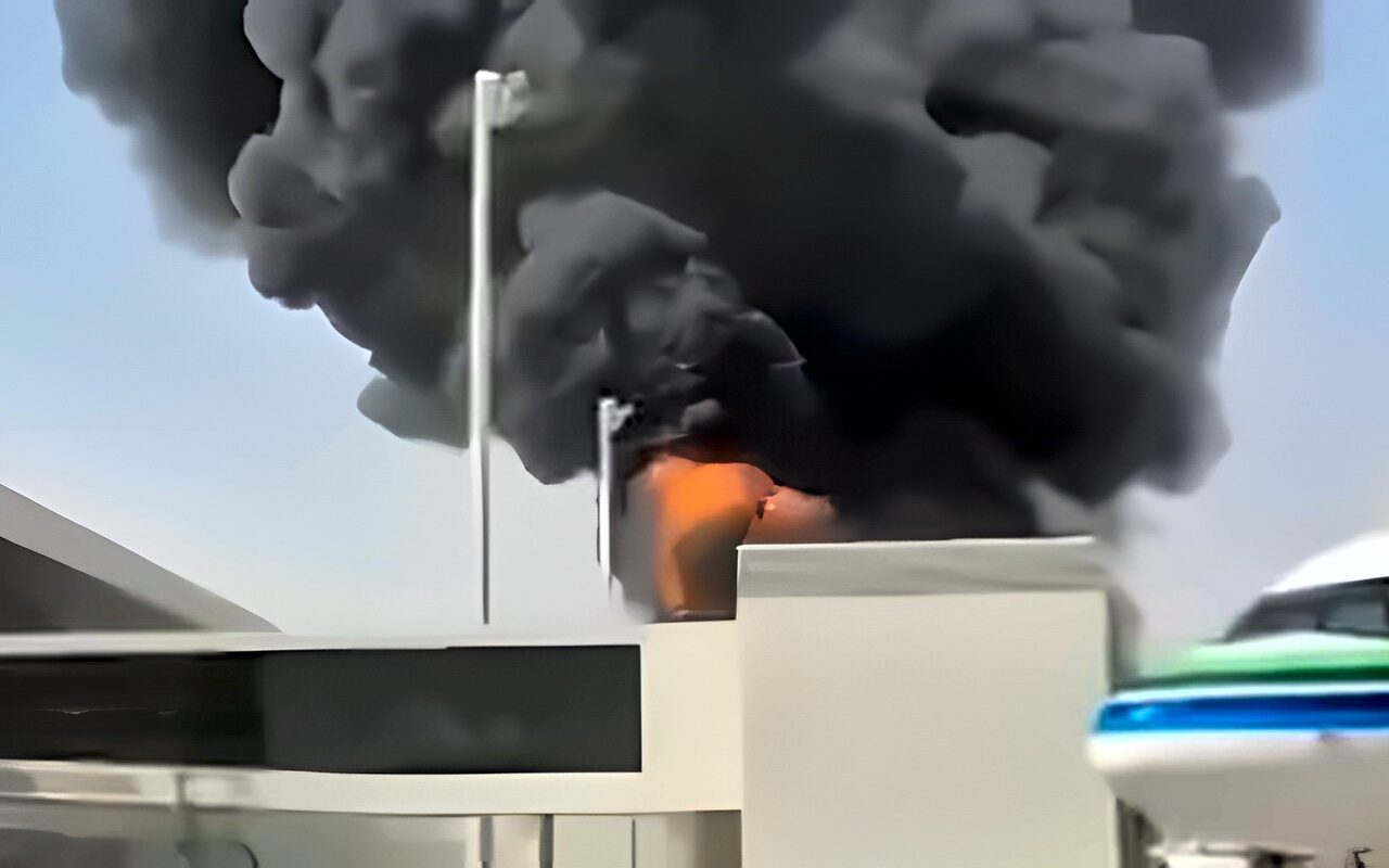سماع دوي انفجار قوي بمطار الملك خالد في الرياض