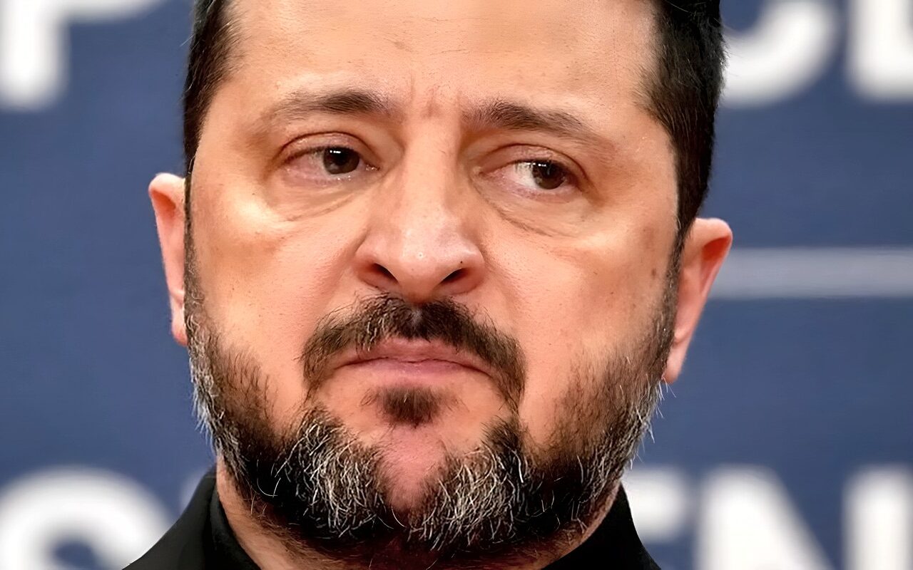 بعد هجوم ترامب.. زيلينسكي يلجأ إلى لندن ويستعد للقاء بورنهام