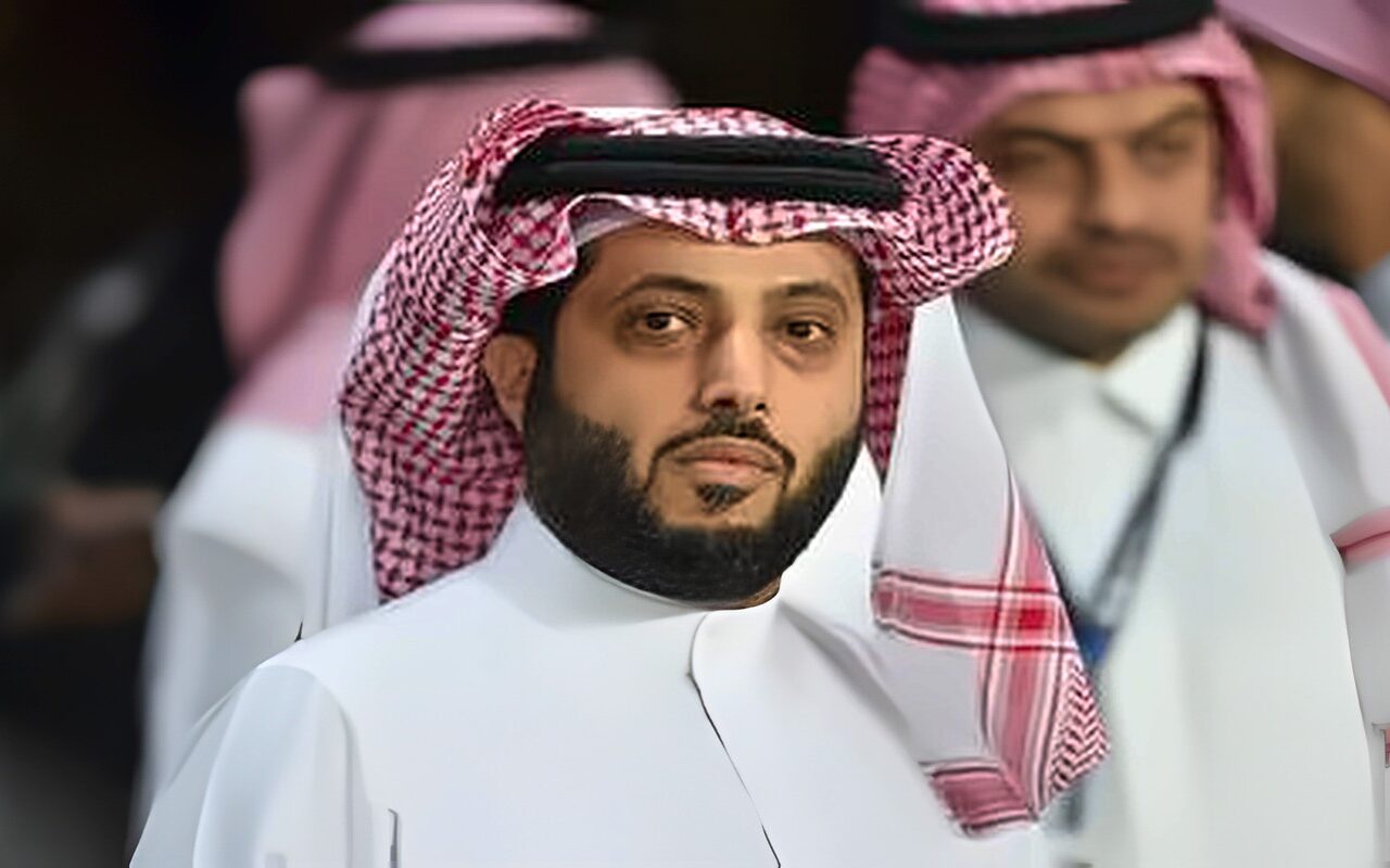 رسالة غامضة من تركي آل الشيخ عقب هجمات الحوثيين على الرياض