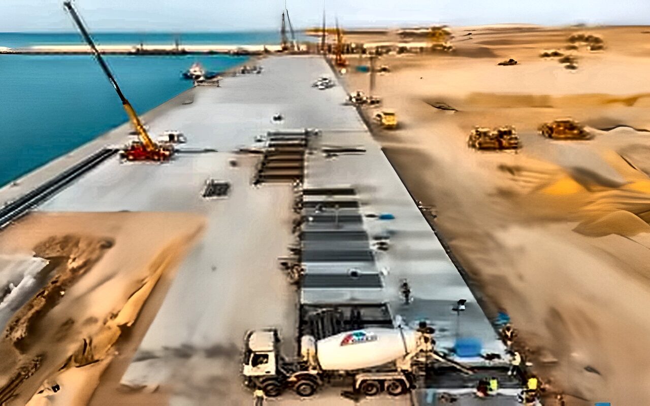 الإعلام العبري يتابع سكة الحديد المصرية إلى طابا: تهديد استراتيجي ومنافس للممرات الإسرائيلية