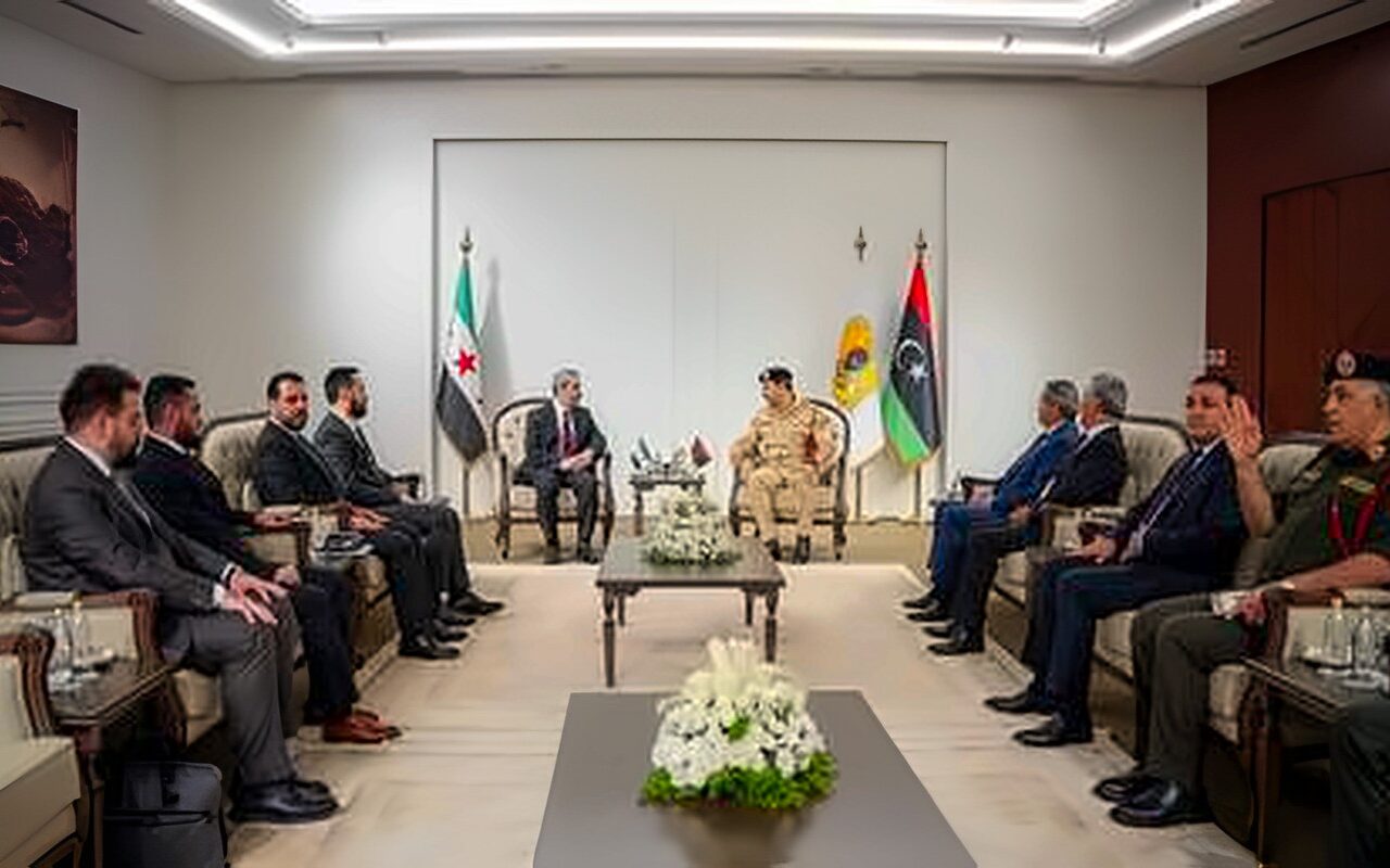 ملف السوريين المفقودين في ليبيا على طاولة الشيباني وحفتر في بنغازي