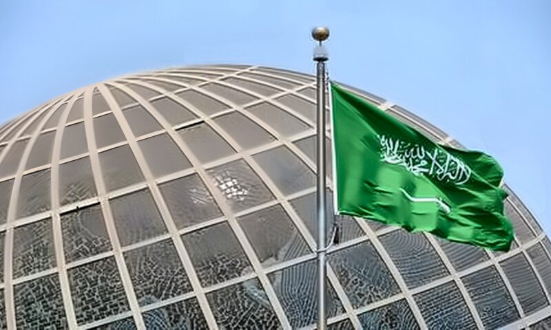 بلومبرغ: الرياض تشعر بخيبة أمل من شح الدعم الذي يقدمه حلفاؤها الغربيون