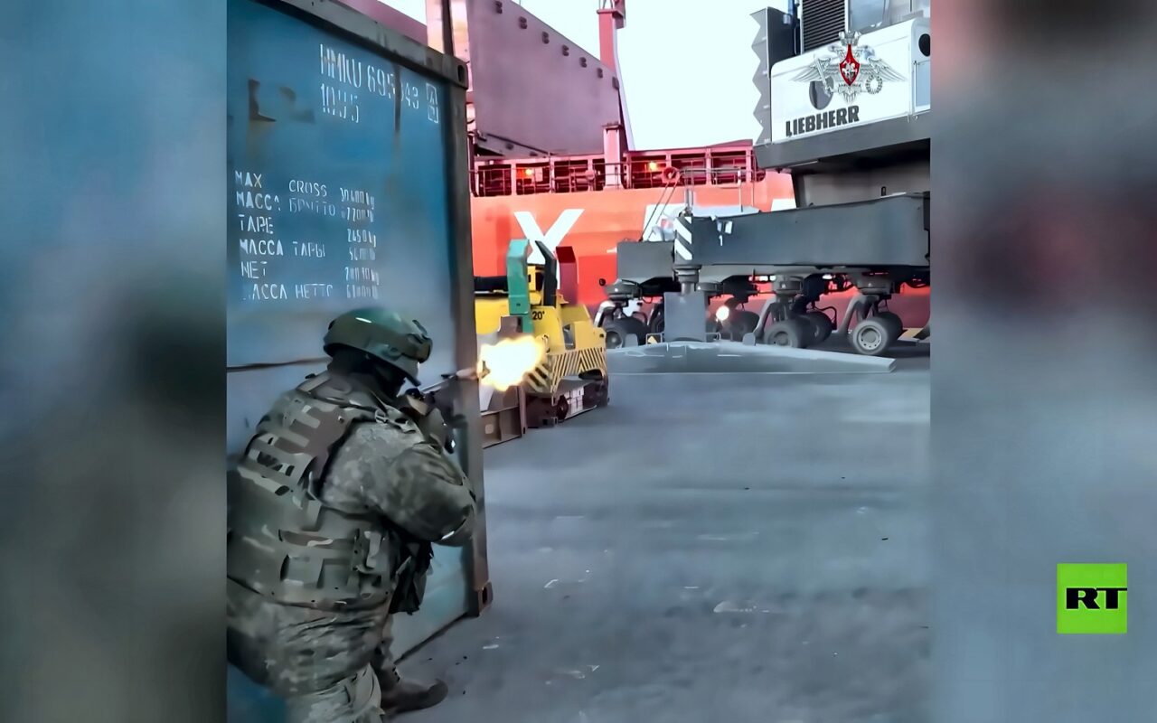 مناورات تكتيكية للأسطول الشمالي الروسي