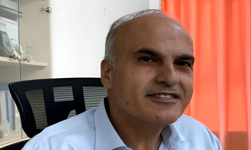 ألمانيا.. “العفو الدولية” تمنح جائزة حقوق الإنسان لمحام فلسطيني يدافع عن القاصرين