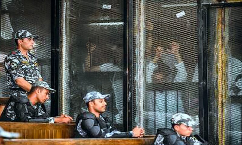 الجنايات المصرية تصدر حكما مشددا بحق 8 متهمين في قضية إرهاب