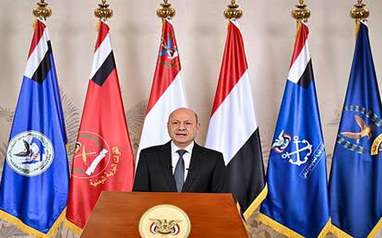 العليمي: ماضون قدماً في عملية “فجر اليمن” لإنهاء انقلاب الحوثيين
