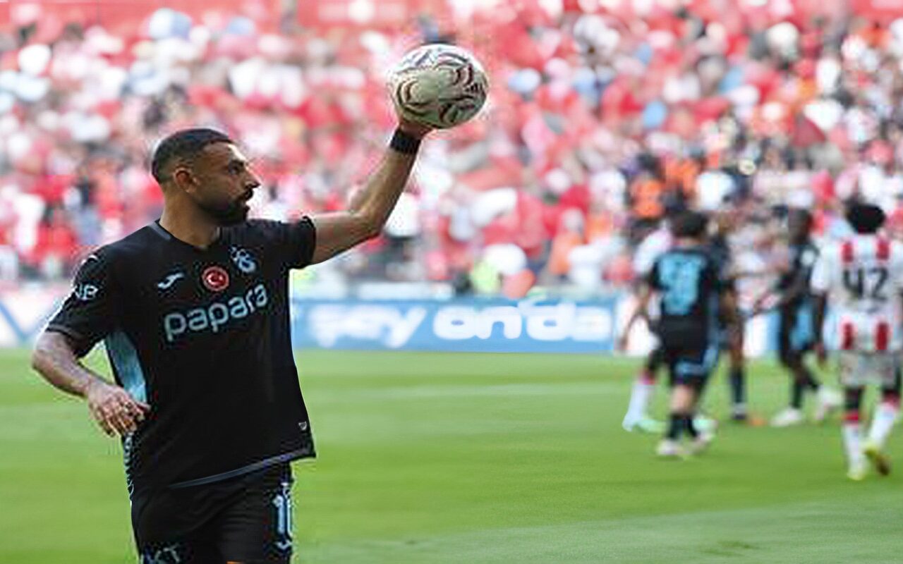 الدوري التركي يحتفل بمحمد صلاح (صورة)
