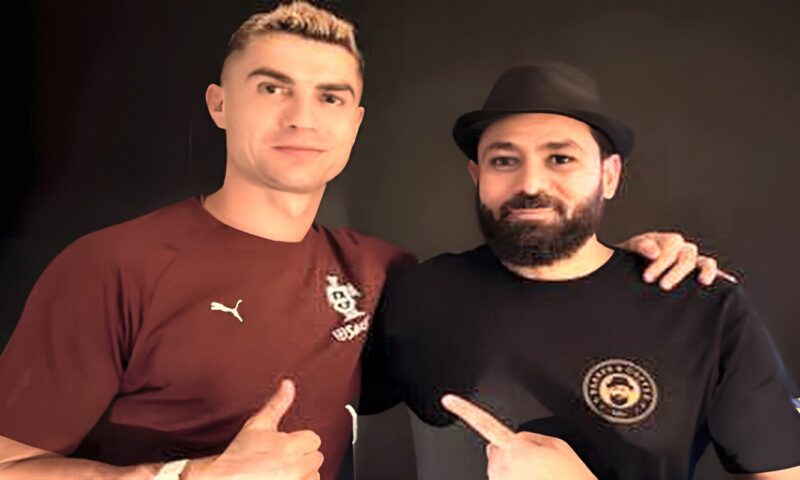 “تجمدت عند الباب”.. حلاق سوري يكشف كواليس لقائه برونالدو وما قاله عن سوريا