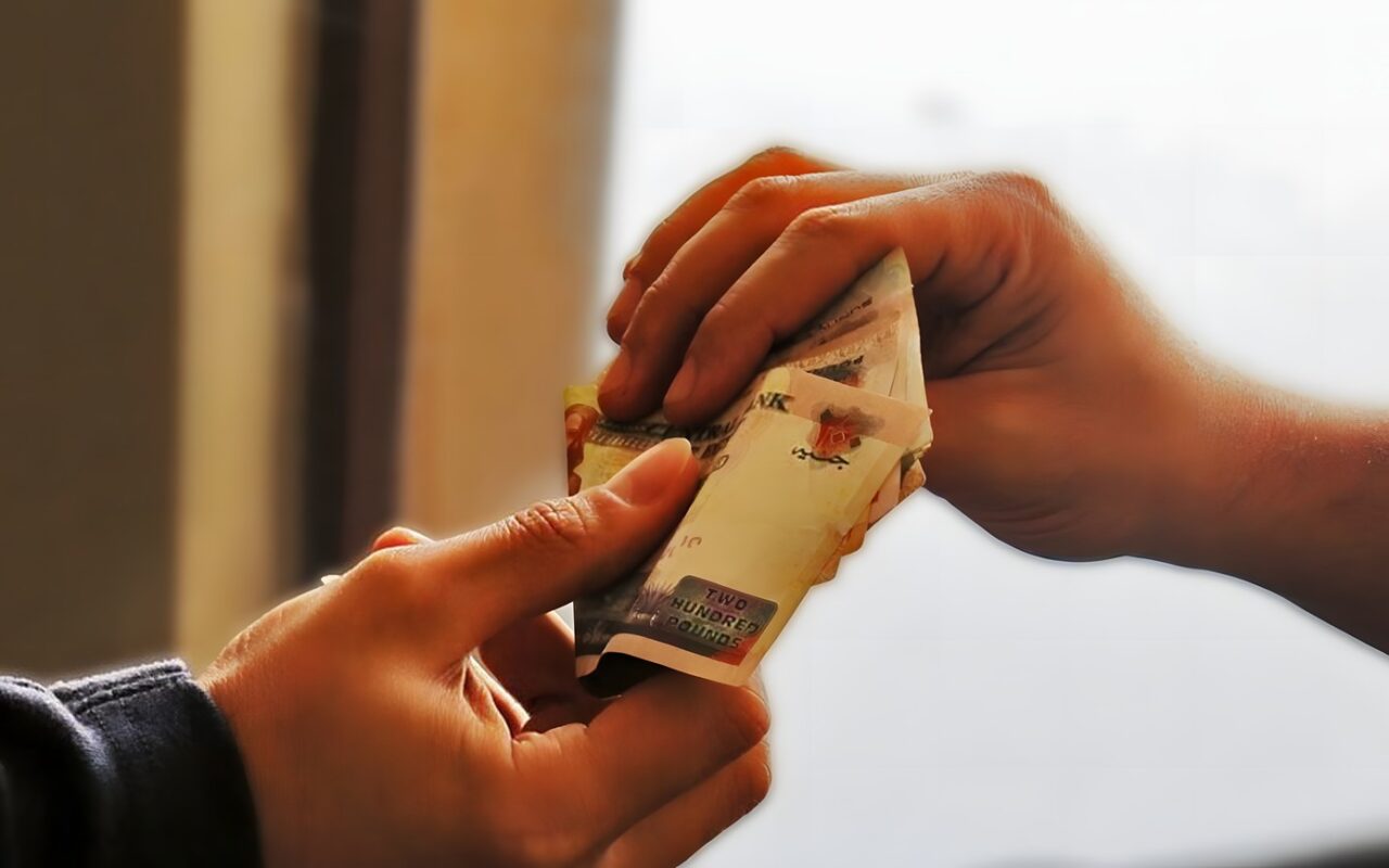 مطالب في مصر بالكشف عن مؤشرات الفساد بعد تراجع البلاد